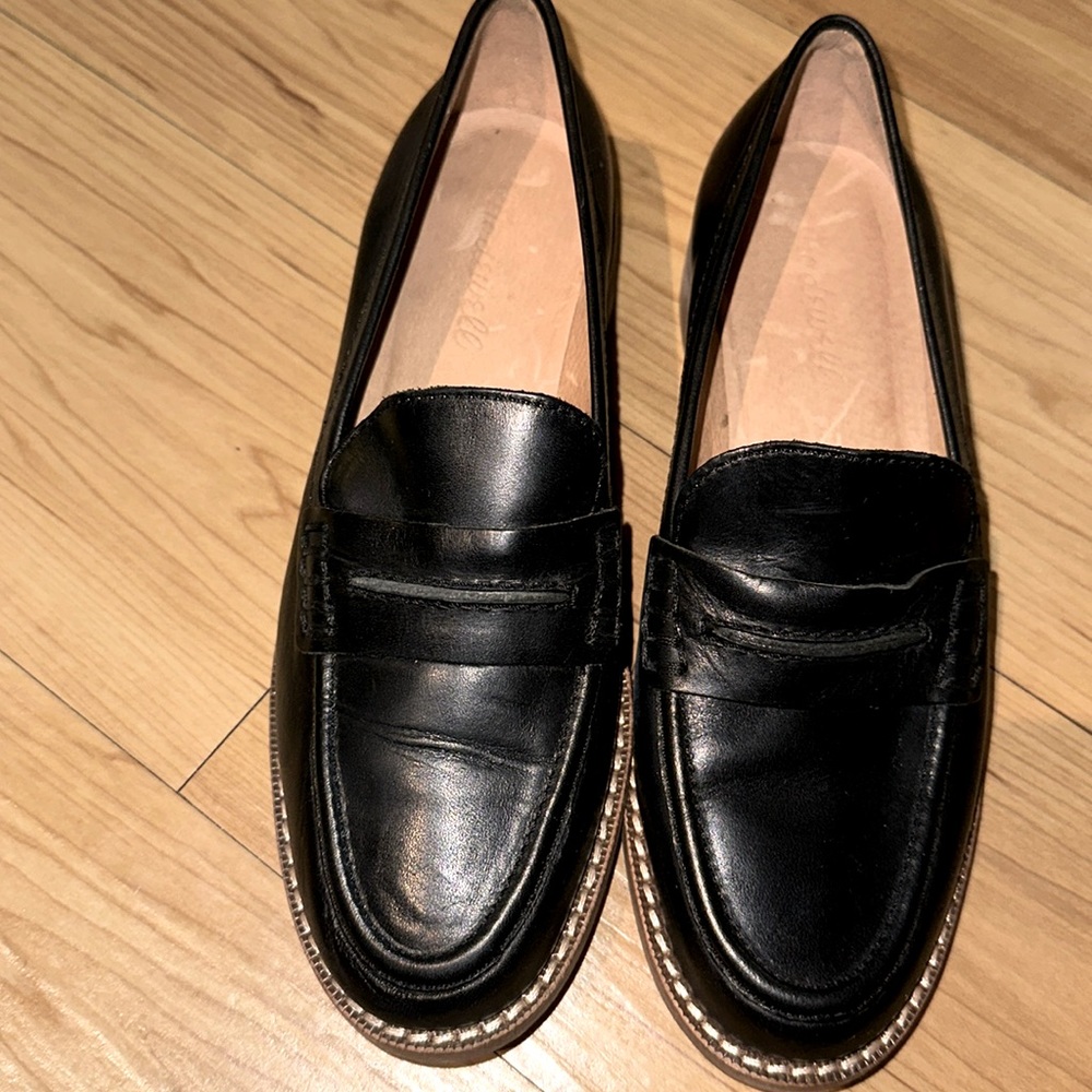 Madewell Black Corinne Lugsole Loafers
